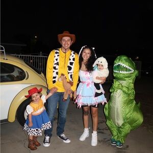 LIKE & SHARE TO GET NOTIFIED WHEN I GO LIVE 💌